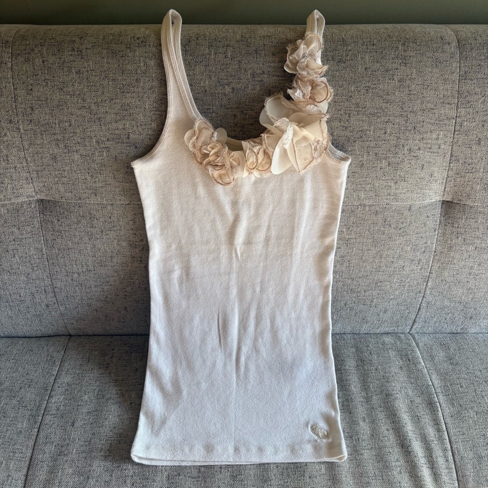 Abercrombie & Fitch Cream Ruffled Fitted Tank Top